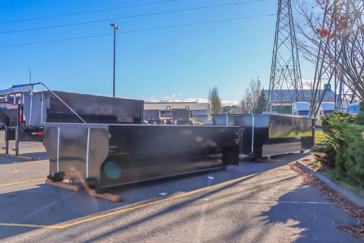 Professional dumpster rental and junk removal service in Spurgeon